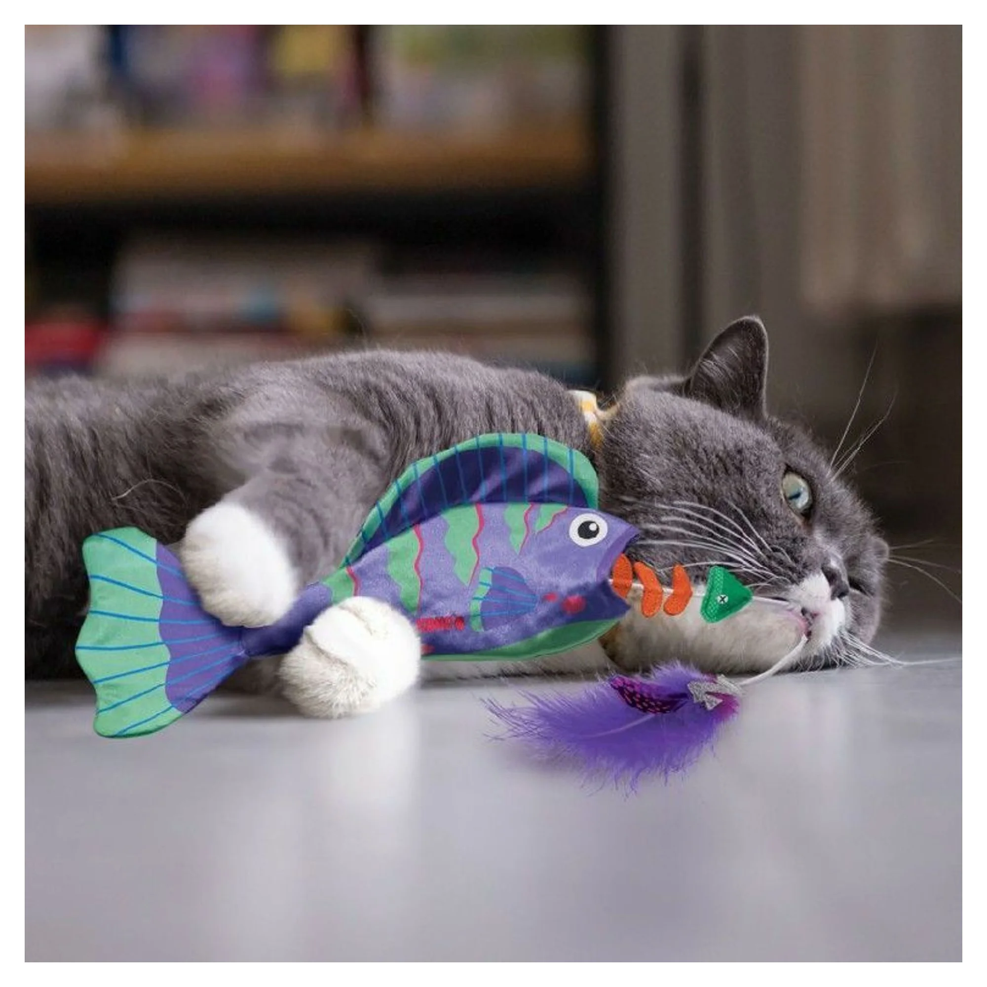 Kong Wrangler Peluş Balık Kedi Oyuncağı — Fare & Peluş Oyuncaklar — Görsel 3